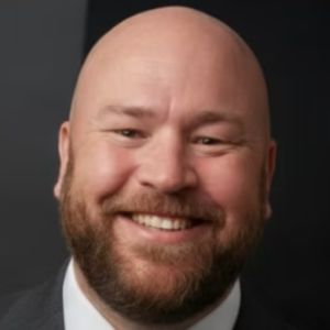 Dave        Anderson