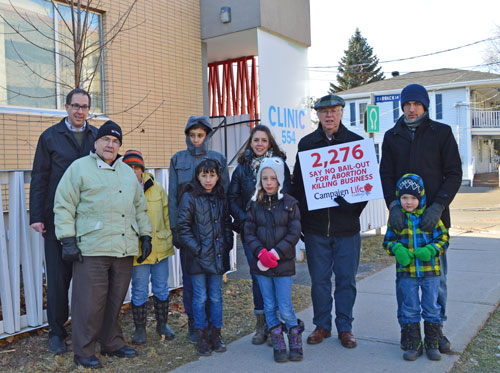 Petition Delivery at Clinic 554