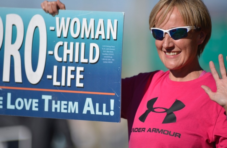 Life Chain: Thousands of Canadians to take to streets opposing abortion Oct. 2